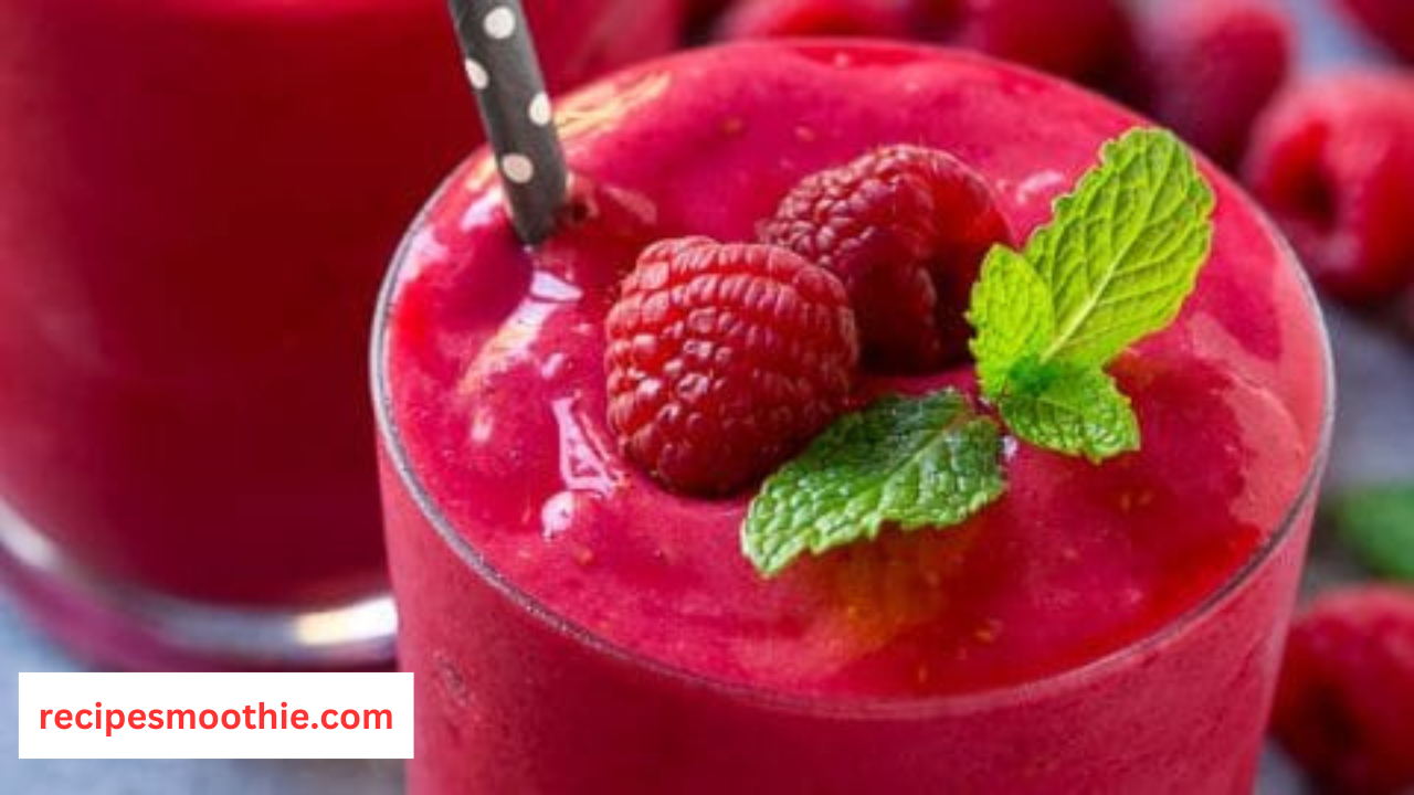 Raspberry Banana Smoothie